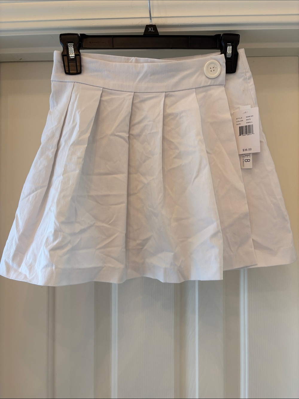 Women's White Pleated Mini Skirt size small